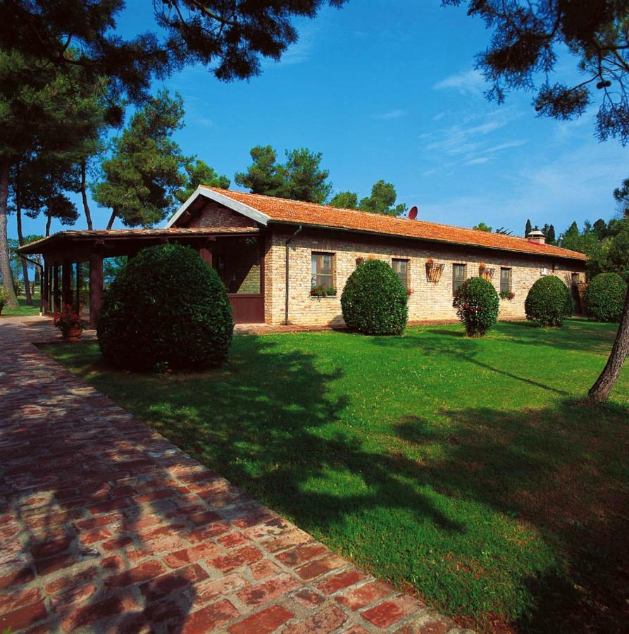Borgo San Antonio & Borgo San Giuseppe By La Principina Aparthotel พรินซิพินา แทร์รา ภายนอก รูปภาพ